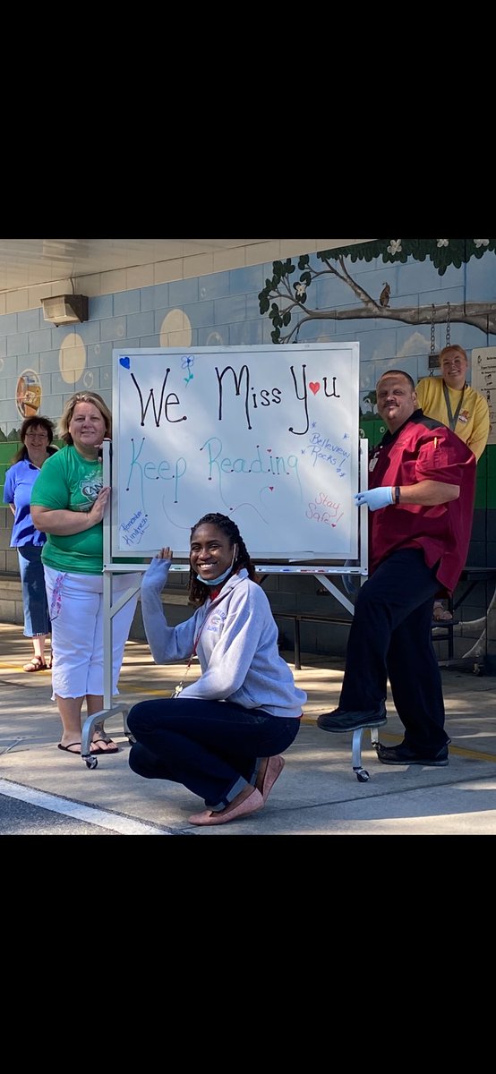 BelleviewEle's tweet photo. We definitely miss our Broncos! Keep reading and stay safe. #DreamBig #AimHigh #Belleview @ryan_bennett16 https://t.co/tL2bQ3UB8F