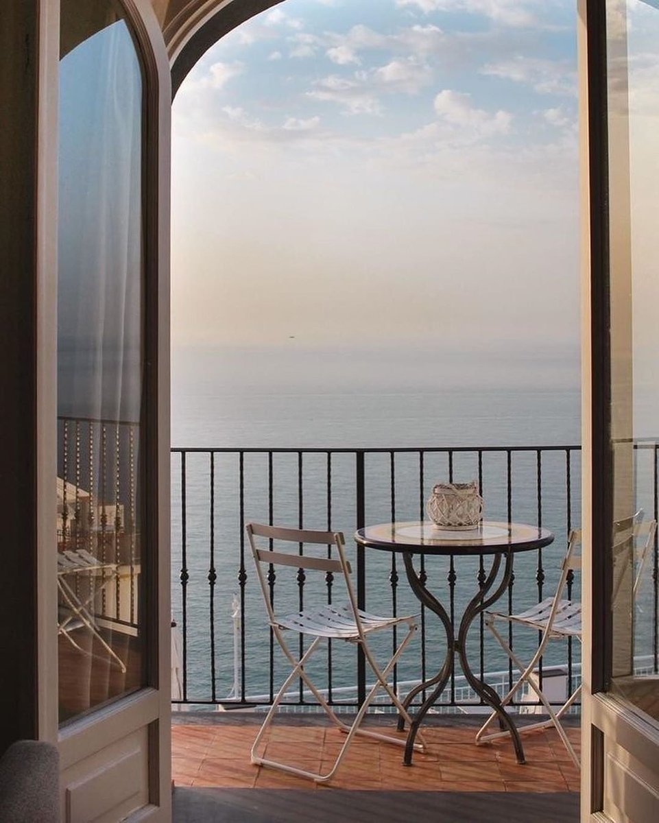 ATLAS_inst_'s tweet image. Confinement level 99 😮🌊😍
-
#travel #voyage #voyager #bucketlist #igtravel #perfectplace #Atlas #ecoledetourisme #ecoletourisme #Bordeaux #Lyon #Paris