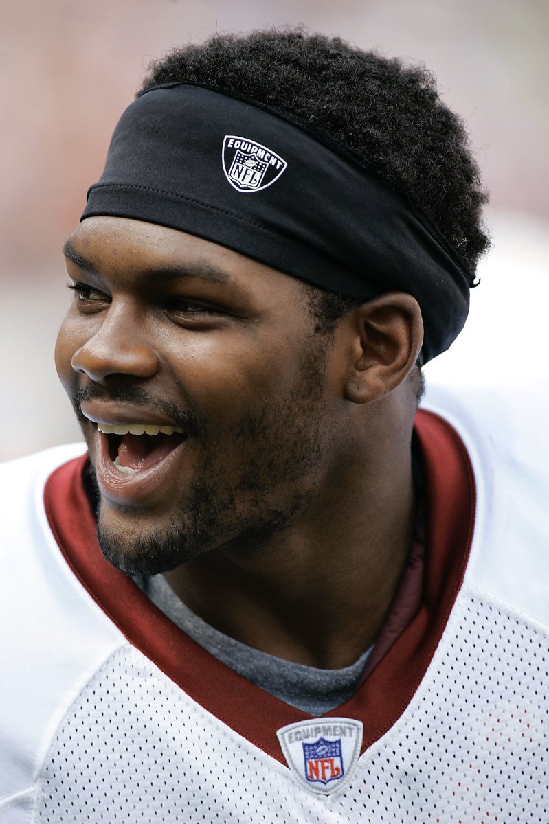 timelesssports_'s tweet photo. Happy birthday to the late, great Sean Taylor.

He would’ve been 37 today. 🙏 https://t.co/cewB9esWCa