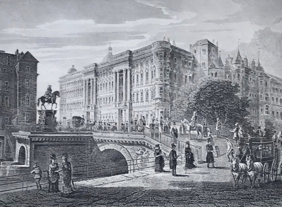 Philographikon Castles Windsor Castle In England The Castle In Edinburgh Caernarvon Castle In Wales And The Schloss In Berlin T Co Xhcgfb74ro T Co Paxnayzg9c