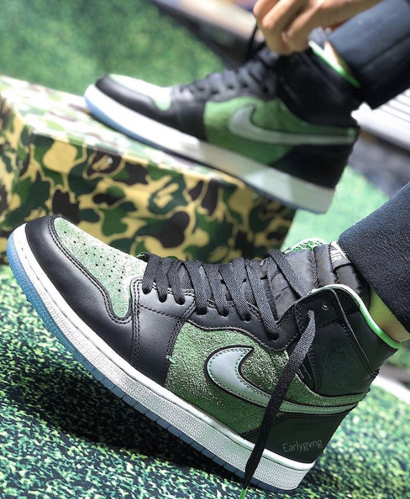 TheSoleLibrary's tweet image. The Air Jordan 1 High Zoom is giving of the summer vibes and has landed on the release date calendar.

Are these your summer pick ups?

🗓: Summer 2020
💵 : $175
📸 : earlygvng

#Nike

#AirJordan1

#TheSoleLibrary