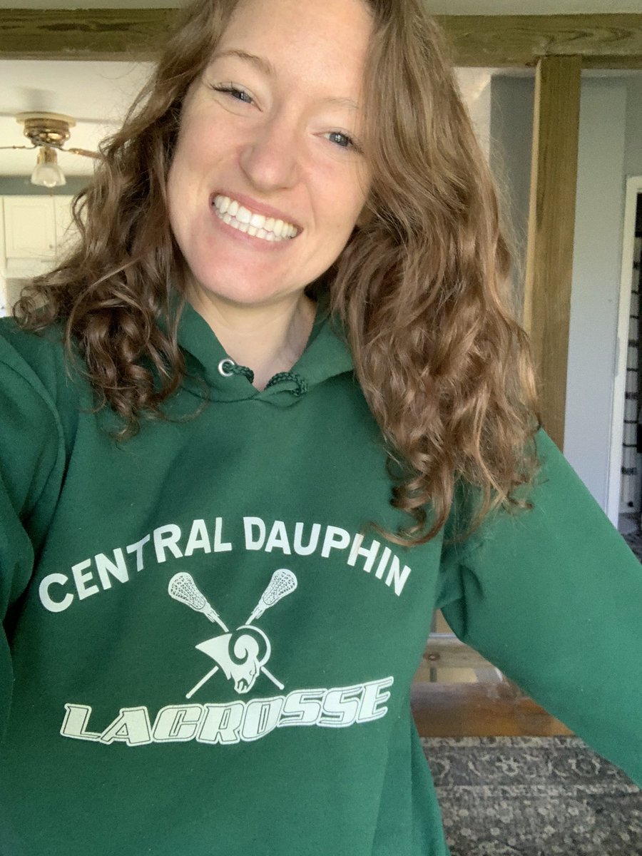 msrogersteaches's tweet photo. Dressing like a MS/HS student by wearing my high school lacrosse hoodie! I loved playing field hockey and lacrosse for so many years. My stick is actually at school right now because I love playing with my students whenever I get the chance! #wereallinthistogetherNCSD https://t.co/tVP4evVbuL