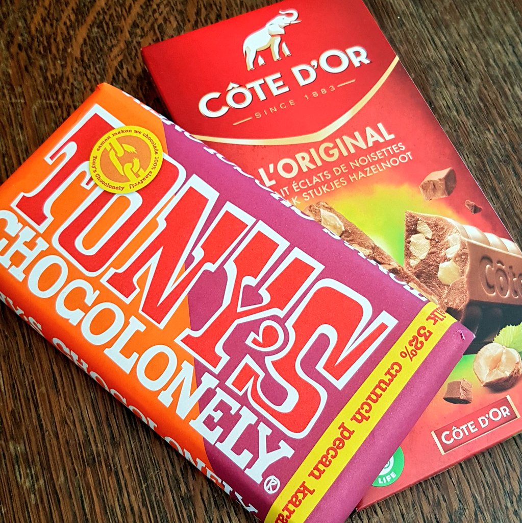 EchoesElsewhere's tweet photo. Essential groceries 🙃

#selfisolation #selfisolating #chocolate #chocolatelovers #yummy https://t.co/QmkgRnwJX3