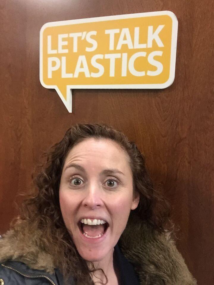 mercedezzz's tweet photo. Happy 4 years in the plastics industry to me! #antec20 #vantec #aprilreals #aprilfeels #warpwednesday #injectionmoldingisthebestmolding https://t.co/1AVs03027g