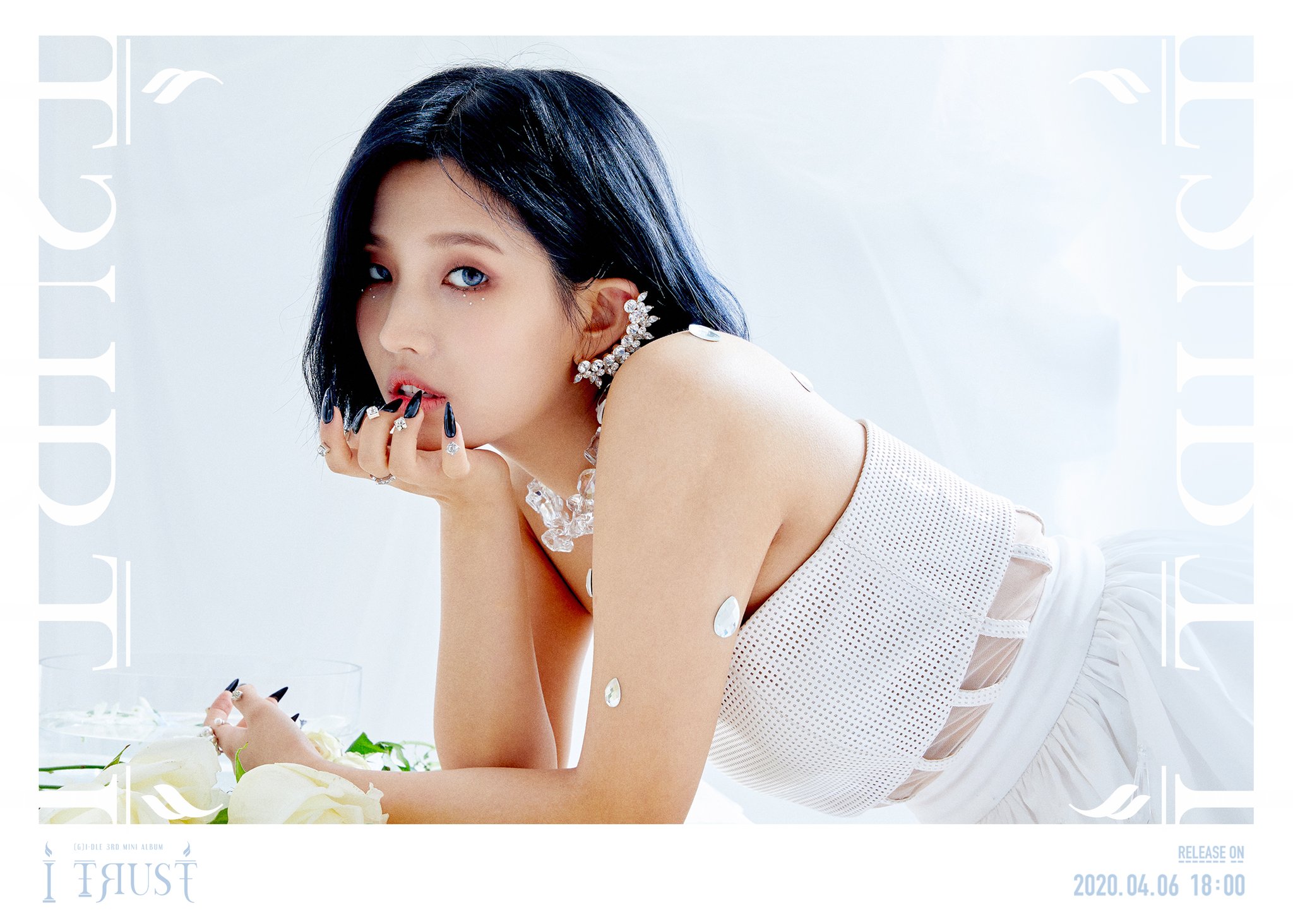 G)I-DLE·(여자)아이들 on Twitter: "(G)I-DLE 3rd Mini Album [I trust] Lie Ver.  Concept Image : 소연 (SOYEON) 🎧 Release On 2020.04.06 18:00 (KST) #여자아이들  #GIDLE #I_trust #소연 #SOYEON https://t.co/zqbe4zF9hV" / Twitter