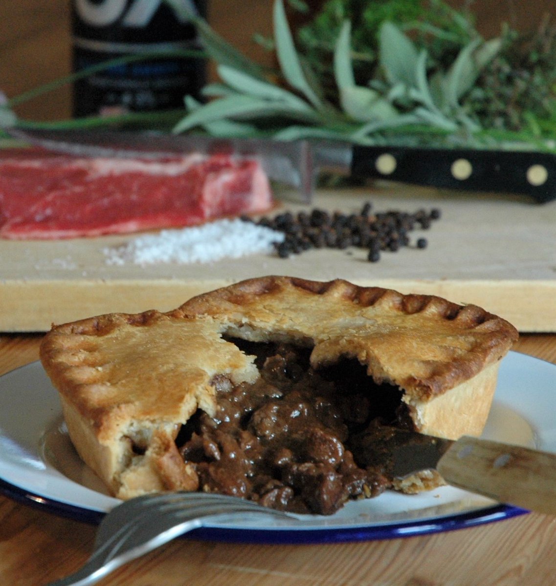 AlexJoll's tweet photo. Last Chance to Order Pies now for Friday delivery...
Enjoy some award winning pies this weekend - free delivery on orders over £5
Order before 10am Thursday.
https://t.co/qlmTh8aLa0 https://t.co/0N6zSjFfMo