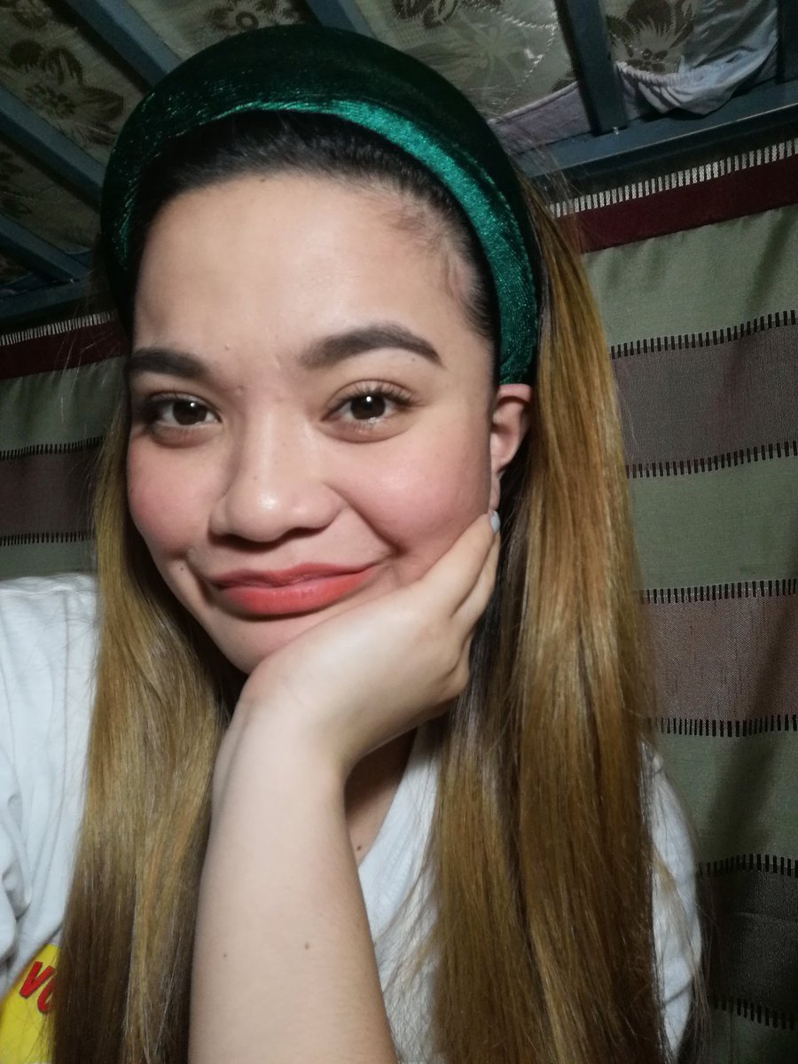 mLaMqUiN1610's tweet photo. I tried my best, make up look on my 1st day of 30 days vacay at home. ✨ @blkcosmeticsph all over my face. ❤️ Hi ate @annecurtissmith, pasado ba? Sorry I'm not a PRO. 🙈 #forceleave #covid19 https://t.co/SBIA3HMmPL