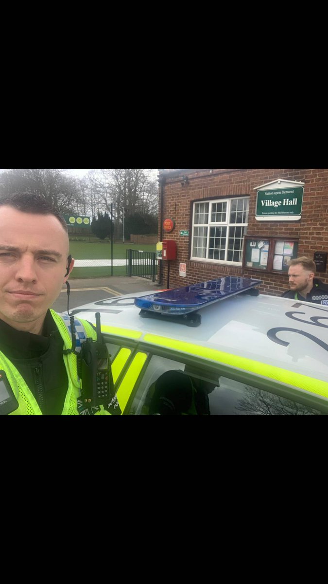 Humberbeat_ERYW's tweet photo. #SuttonUponDerwent #Team2 have today been patrolling rural locations around our area. It is great to see that government advice is being listened to and you are staying at home and saving lives. Thank you https://t.co/ip9lMaR7wL