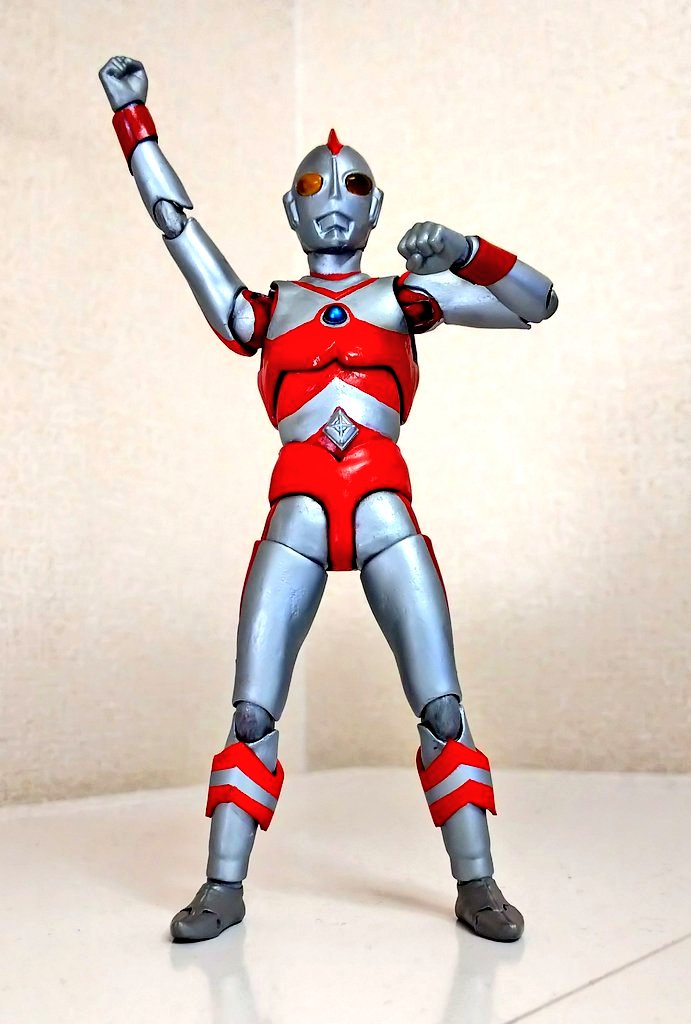 ウルトラマン80 フィギュア 新商品受注開始】 リアルマスターコレクションにウルトラマン80
