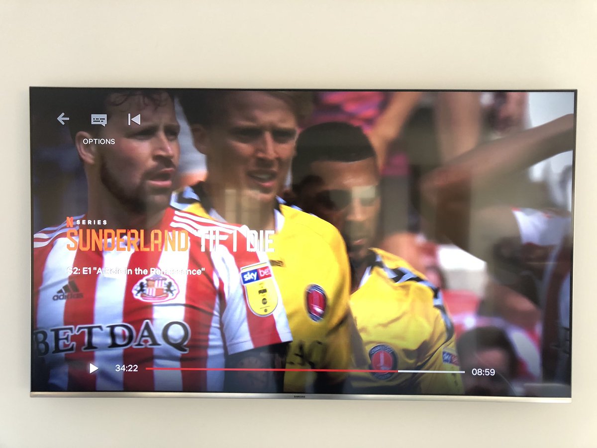 akawakeford's tweet photo. Old friend on the TV #lovethisprogramme @SunderlandAFC @NetflixUK https://t.co/TLxqC8qYCN