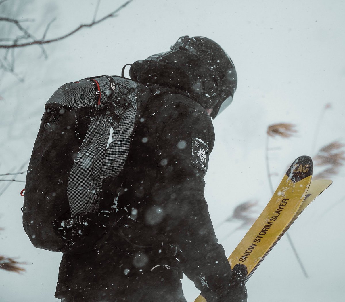 ThruDark tweet media