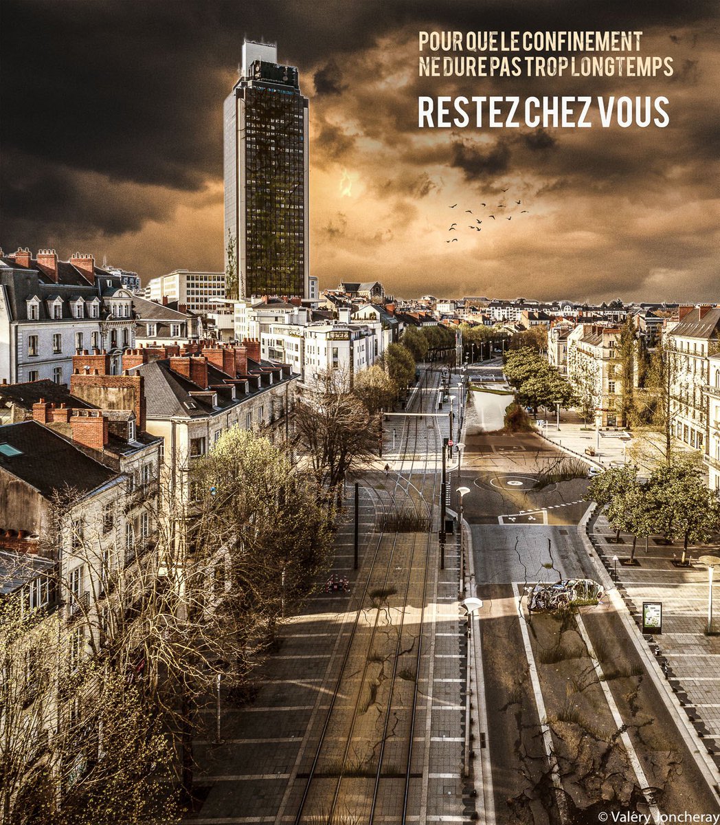 vjoncheray's tweet image. Nantes confinement jour 452... image réalisée en référence à un film. Vous voyez le quel? 😛