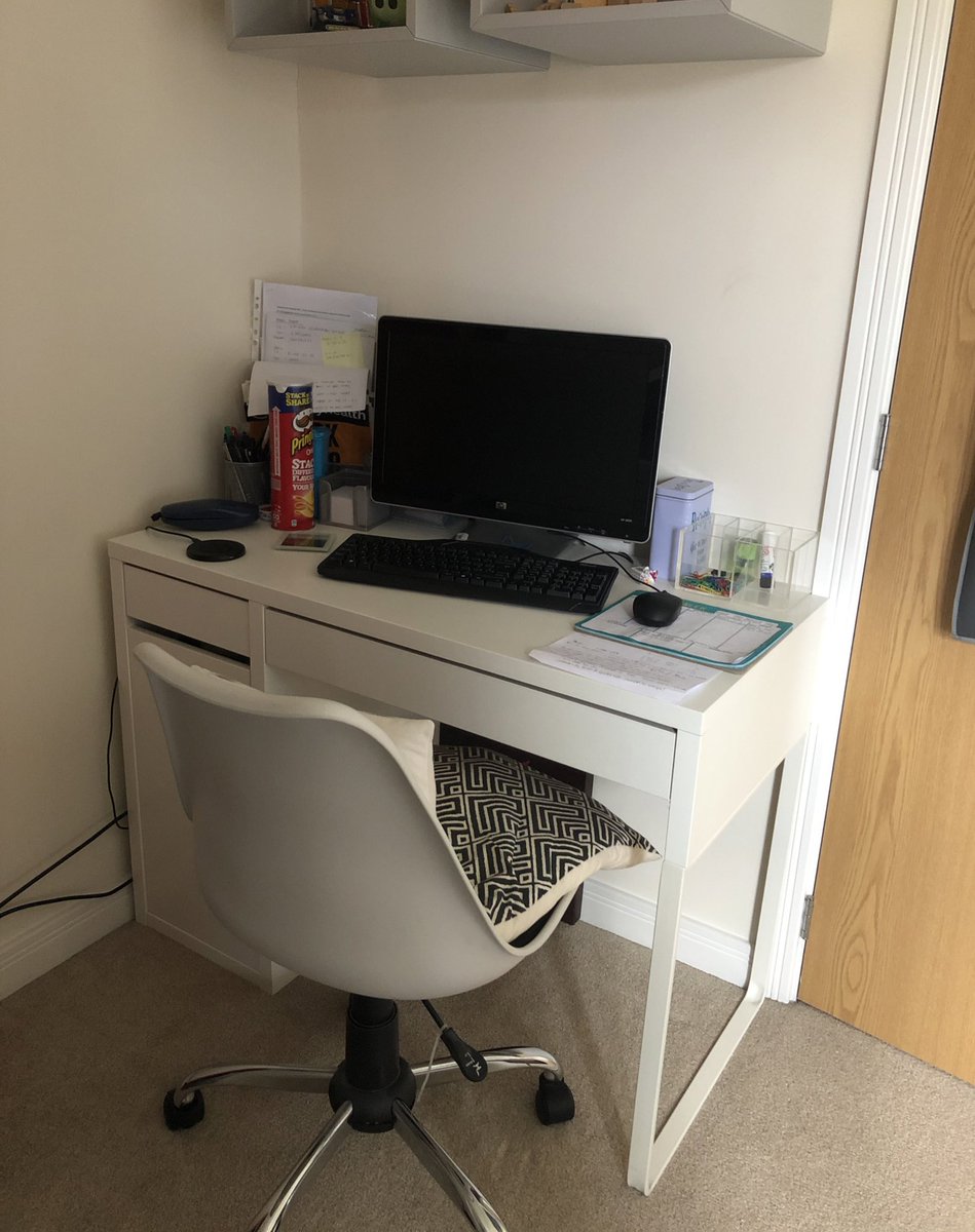 I’ve set my own little home office up (with essential snacks of course!) Important to get some work/home separation to avoid the temptation of being sofa bound all day! #workingfromhometips