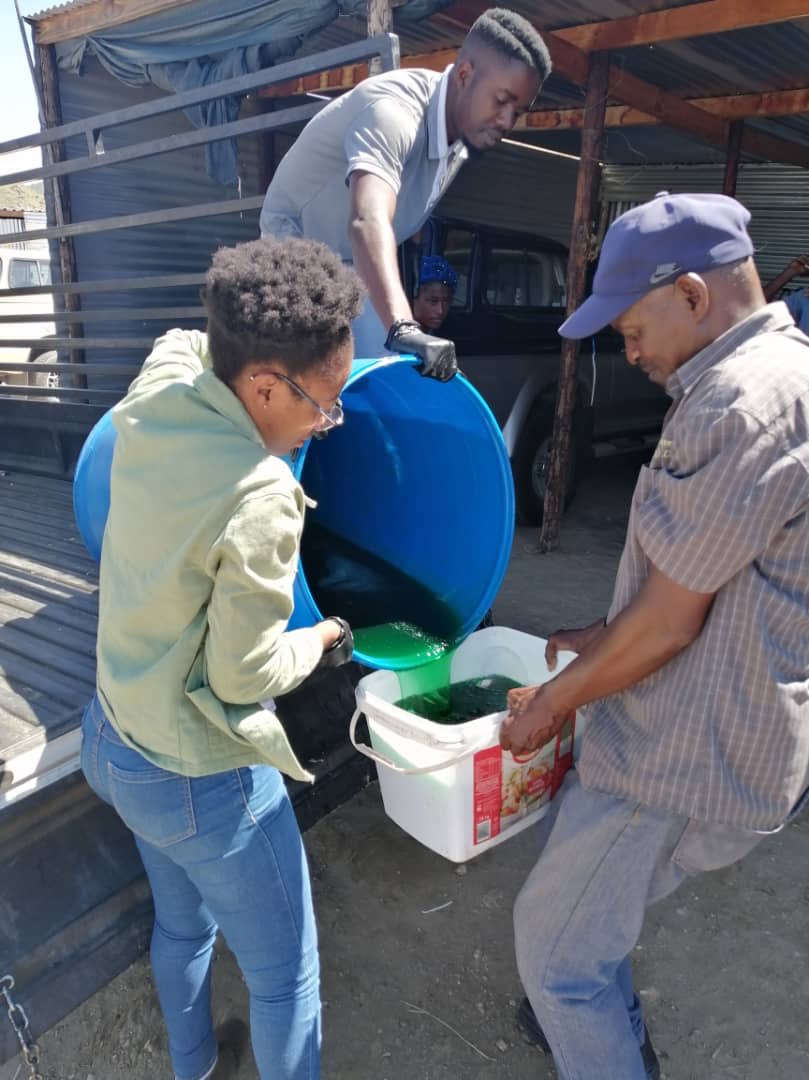 Zee_Bee_Yemwene's tweet photo. UPDATE‼️ We officially handed the soap to our community, we also added food for donations. Thank you @Abel86336655 @CGlamazzonnn and @kshikoti for making this possible. 🙏🏽🙏🏽🙏🏽 https://t.co/8weIi7snWe