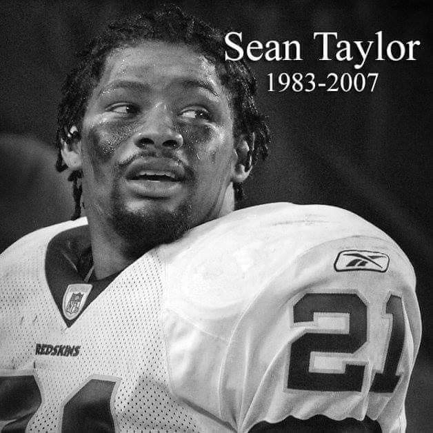 debramercer53's tweet photo. ♡RIP https://t.co/aUZP7sRC0a