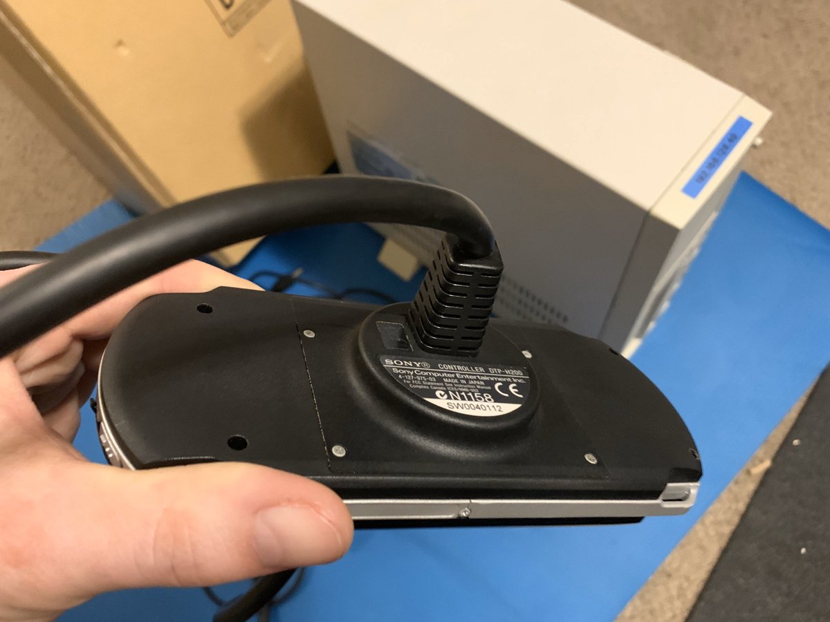 _BehindTheCode's tweet photo. Check this out!
I aquired this a long while back;
A Sony PSP Development Tool. Model# “DTP-T2000A” which came with the H200 Dev PSP handheld. 

What’s really interesting is that it had an SD Card and pre-production UMD disk still inside. 😎👌
#RETROGAMING #PSPDEV 
#SONY #gamedev https://t.co/7vn8KDIuRL
