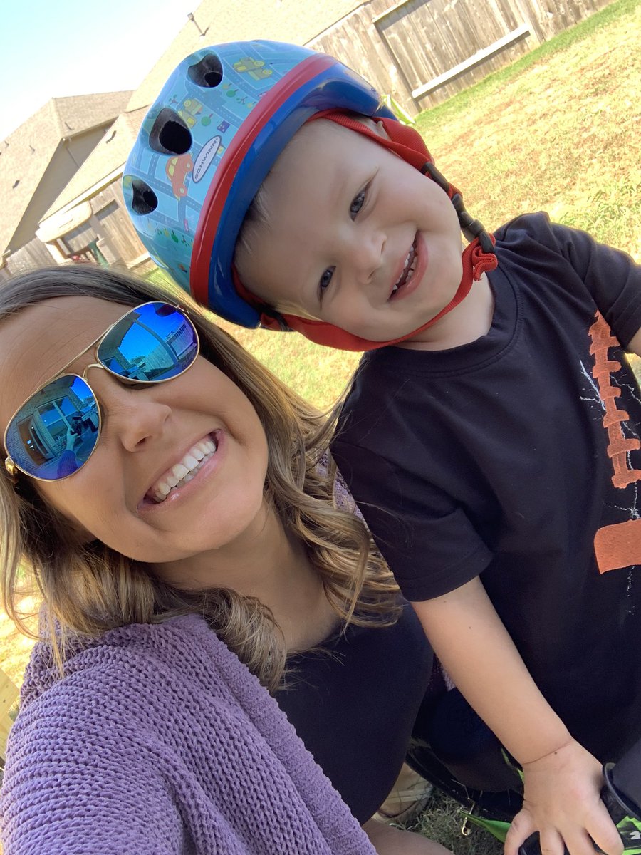 katieabbott83's tweet photo. We got outside for our virtual fire drill!! Who else did?? @MatzkeElemCFISD #MatzkeProud https://t.co/a9ftjAgWSG