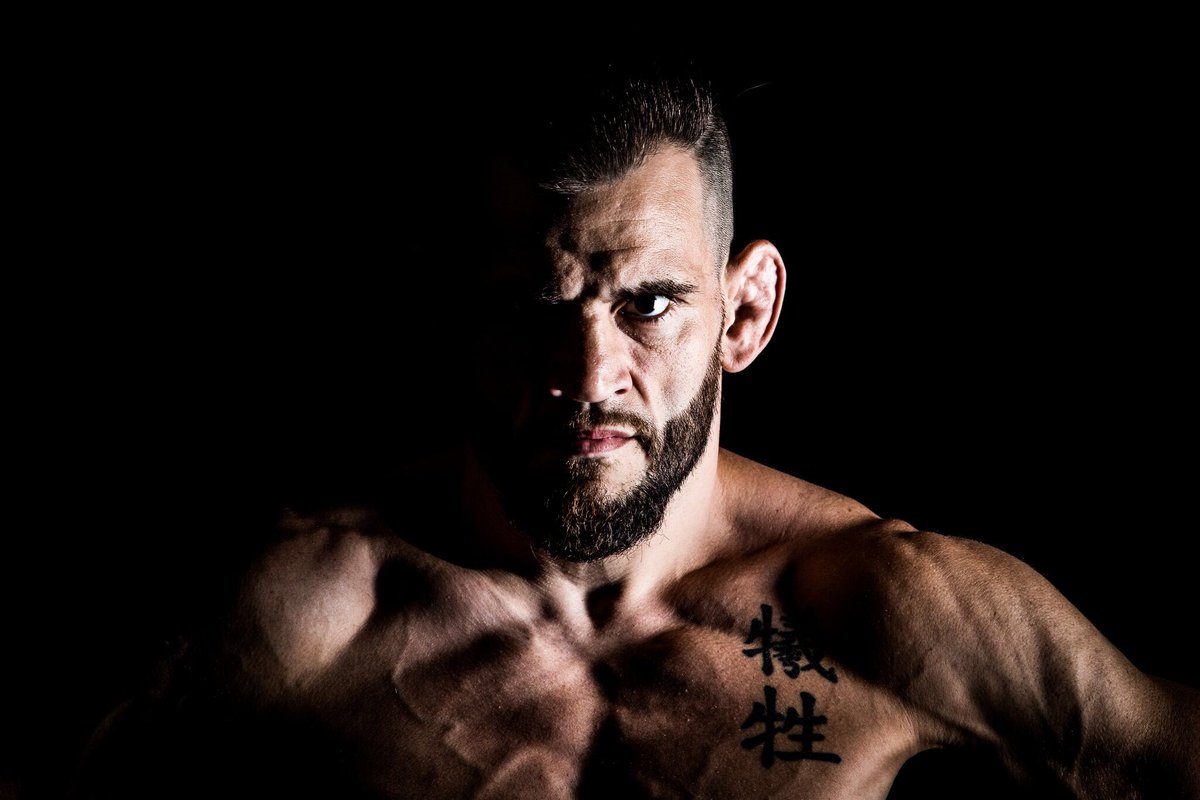 jonfitchdotnet's tweet photo. Smile.
#Bellator #jonfitch https://t.co/KP5yrJCnVS