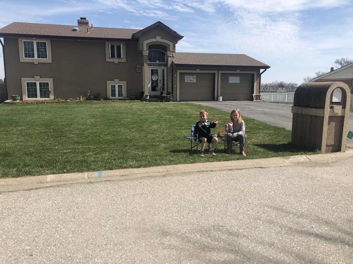 daknuth's tweet photo. Carter Lake Love was present everywhere as staff and students connected with signs, cheers, and waves today. A special thanks to the CL Police for the escort. Our hearts are full. #WeMissOurKids @cbcsd https://t.co/VKJx44aqgf