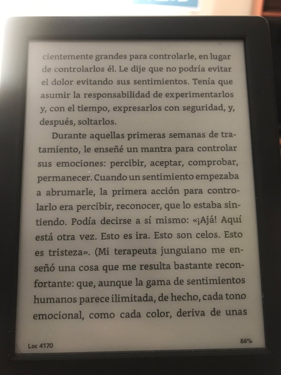 MCamilaCM's tweet photo. La bailadora de auschwitz. El relato (verídico) de sus días en los campos de concentracióny casos de Sus pacientes como psicóloga. https://t.co/HMq5byB8q6