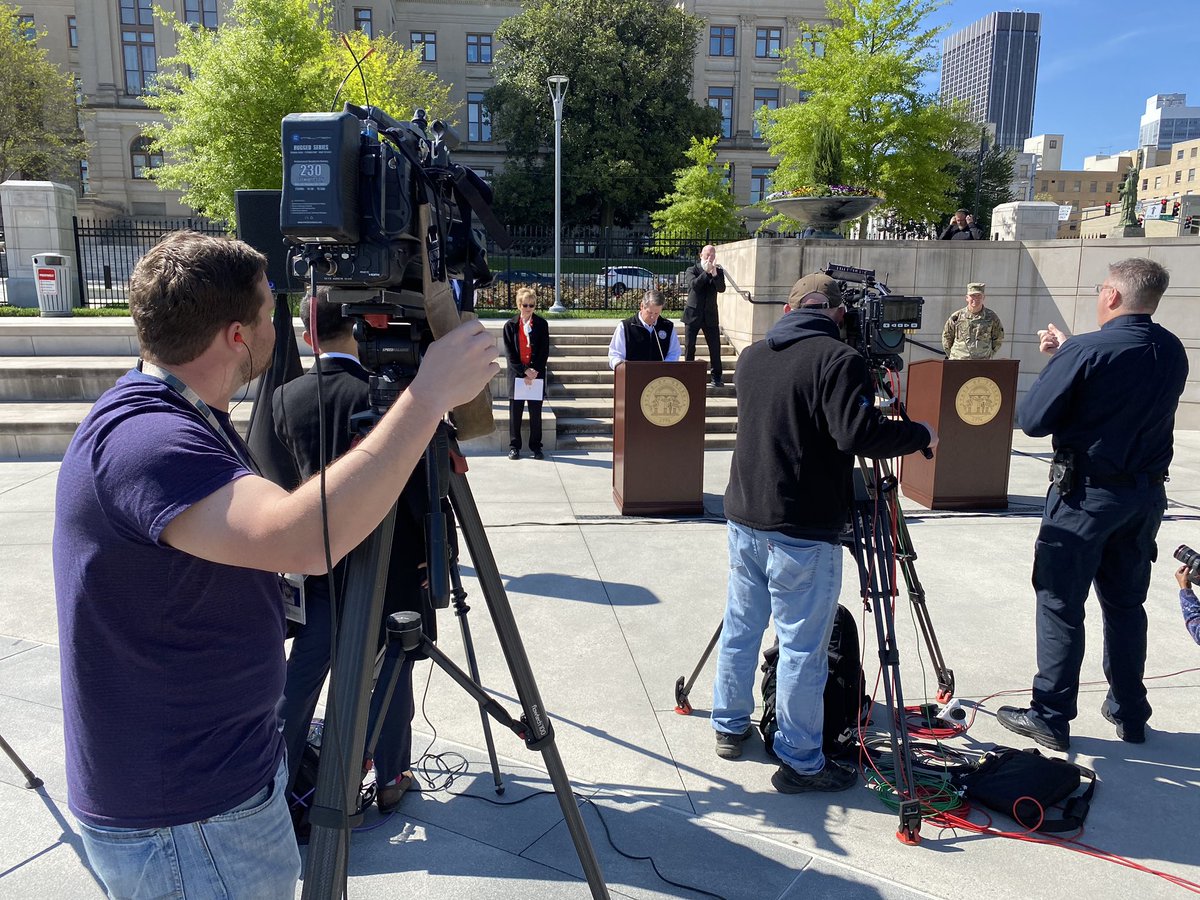 JonShirek's tweet photo. GA Gov @BrianKempGA @GovKemp issues statewide stay at home order, exceptions TBA tomorrow.. #11Alive #coronavirus https://t.co/cvzXAKGA1W