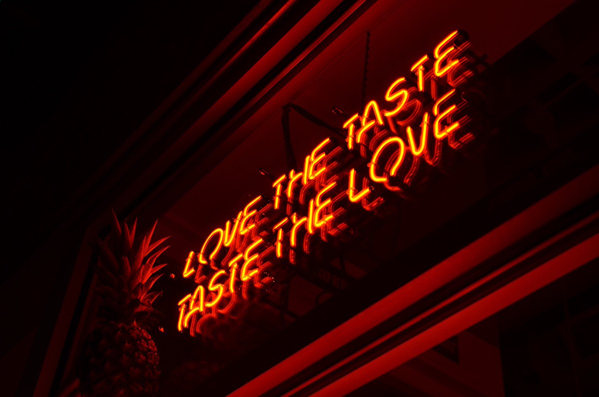 thephiconcept's tweet photo. Love is like a pineapple, sweet and undefinable. ~Piet Hein https://t.co/IqR2pdqDo0