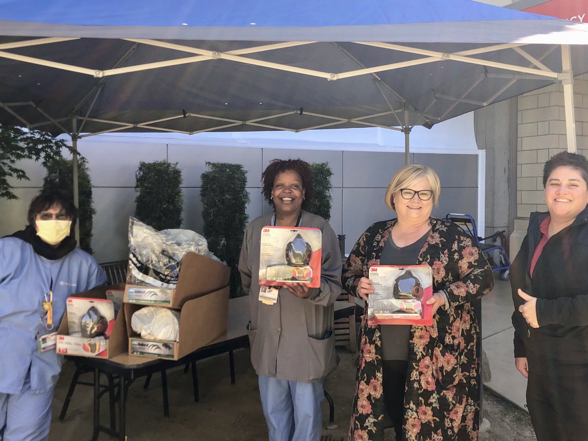 Brenda B. Martinez Ochoa (@brendiuxmtez) on Twitter photo The Antelope Home Depot #6669 taking some very needed PPE supplies to <a href="/DignityHealth/">Dignity Health</a> in Sacramento. Thanks to all the hospital personnel for everything you do!! #StayHome <a href="/BFlaar/">Bryan Flaar</a> <a href="/YourSafetyIs1st/">Nancy Alcala</a> <a href="/Dans_Depot/">Dan Snyder</a> <a href="/nate_engel83/">Nate Engel</a> <a href="/RichFlo98414888/">Rich Flores</a> <a href="/SteveWoodsHD/">Steve Woods</a> <a href="/steveknott020/">بيع وتقسيط جولات</a> <a href="/AMCTHD/">Ann-Marie Campbell</a> The Antelope Home Depot #6669 taking some very needed PPE supplies to <a href="/DignityHealth/">Dignity Health</a> in Sacramento. Thanks to all the hospital personnel for everything you do!! #StayHome <a href="/BFlaar/">Bryan Flaar</a> <a href="/YourSafetyIs1st/">Nancy Alcala</a> <a href="/Dans_Depot/">Dan Snyder</a> <a href="/nate_engel83/">Nate Engel</a> <a href="/RichFlo98414888/">Rich Flores</a> <a href="/SteveWoodsHD/">Steve Woods</a> <a href="/steveknott020/">بيع وتقسيط جولات</a> <a href="/AMCTHD/">Ann-Marie Campbell</a>