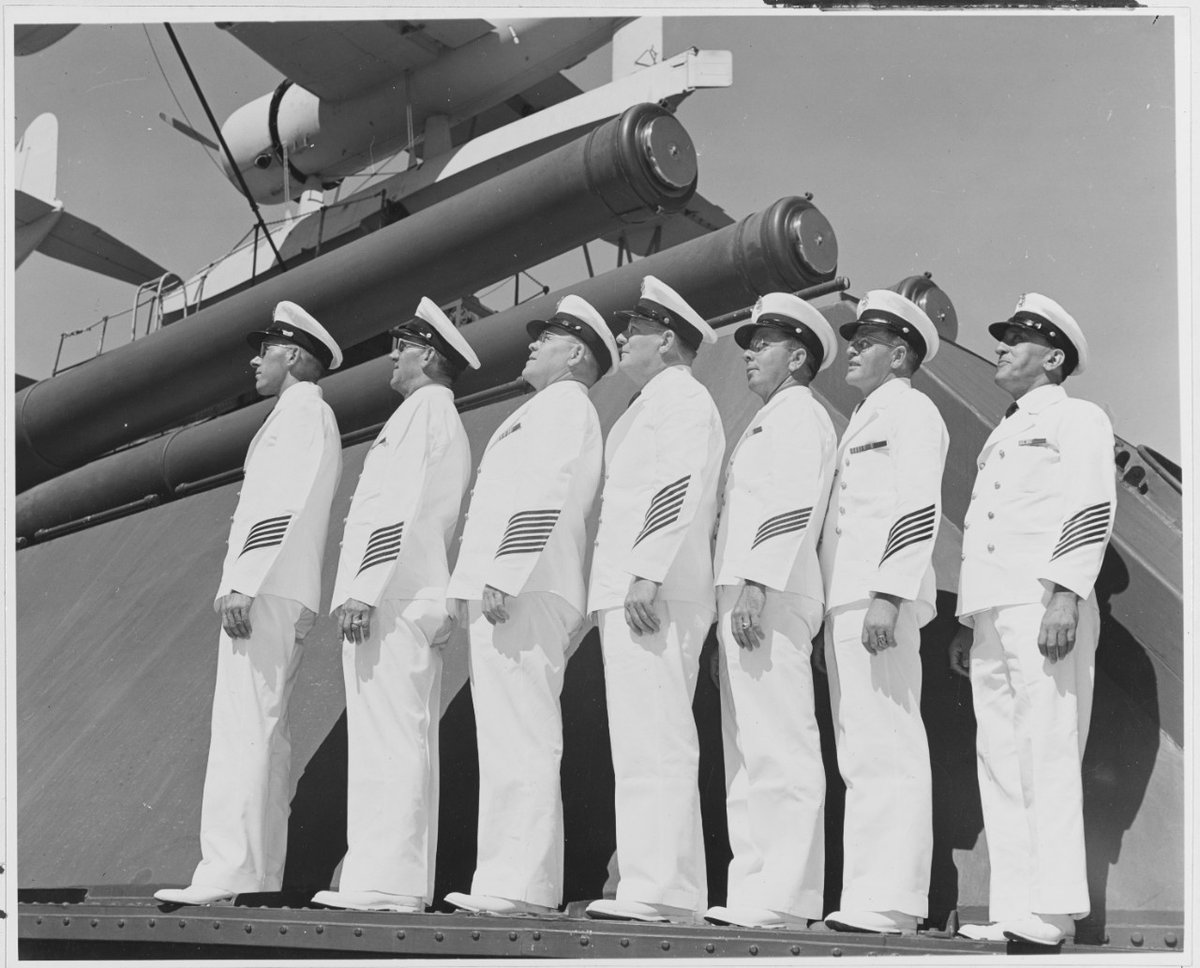 Happy 127th birthday to all the Navy chief petty officers out there! The rank was officially established April 1, 1893 and originally encompassed nine ratings. Click to learn more👉 history.navy.mil/browse-by-topi…