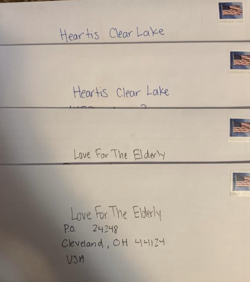 InteractSRHS's tweet photo. Check out Rylee Drahos, an awesome Interact member writing letters for #virtualvolunteering ! So proud of you! Want to get involved? Email @EncarnacionMrs for info. #whyiteach #njeastilllearning https://t.co/yAchWFVmtq