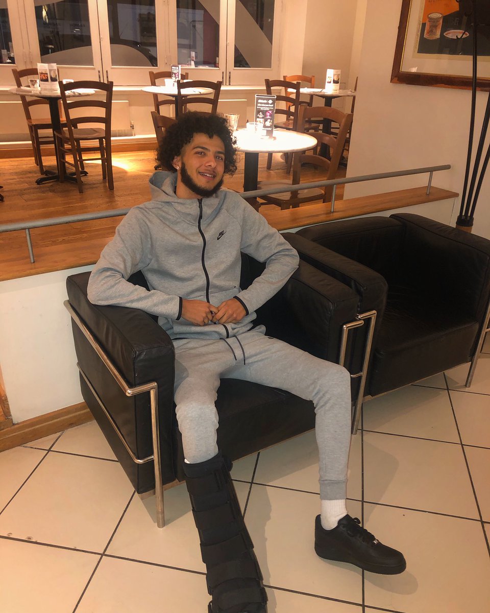 burnsy642 tweet media