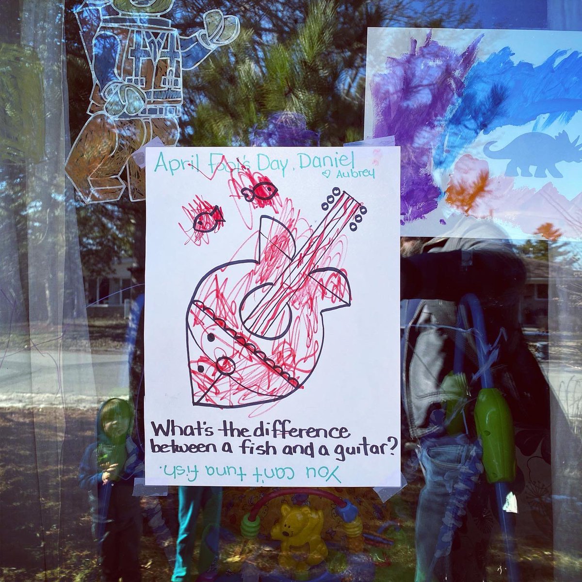 RiversideParkCR's tweet photo. Here are some jokes posted around #RiversidePark as part of the April 1st #WindowWalk #ScavengerHunt. Share photos of the jokes you find in your neighbourhood. #AprilFoolsDay https://t.co/38WgisIGNz