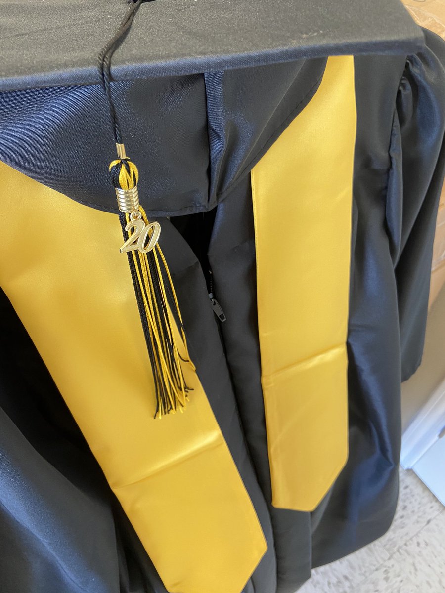 HoustonJostens's tweet photo. Hey @Eisenhower_AISD @ikeco20 we have your caps and gowns ready for drive thru delivery from our office.  25003 Pitkin Suite D100 Spring 77386. We will be here today thru Friday from 11-3:30.  Love the new stole color @MandeleDavis! https://t.co/EYJZUcZlrO