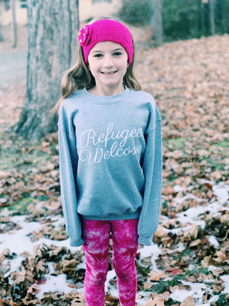 Carry_theFuture's tweet photo. We LOVE seeing your Carry the Future merch out in the world!

Did you know that a proceed of your purchase on our Bonfire shop goes back to helping refugee families in need?

Shop our store here: https://t.co/TKChFh21SO

#WearBonfire
#CanDoSomething
#RefugeesWelcome https://t.co/TSkaOFlUtF