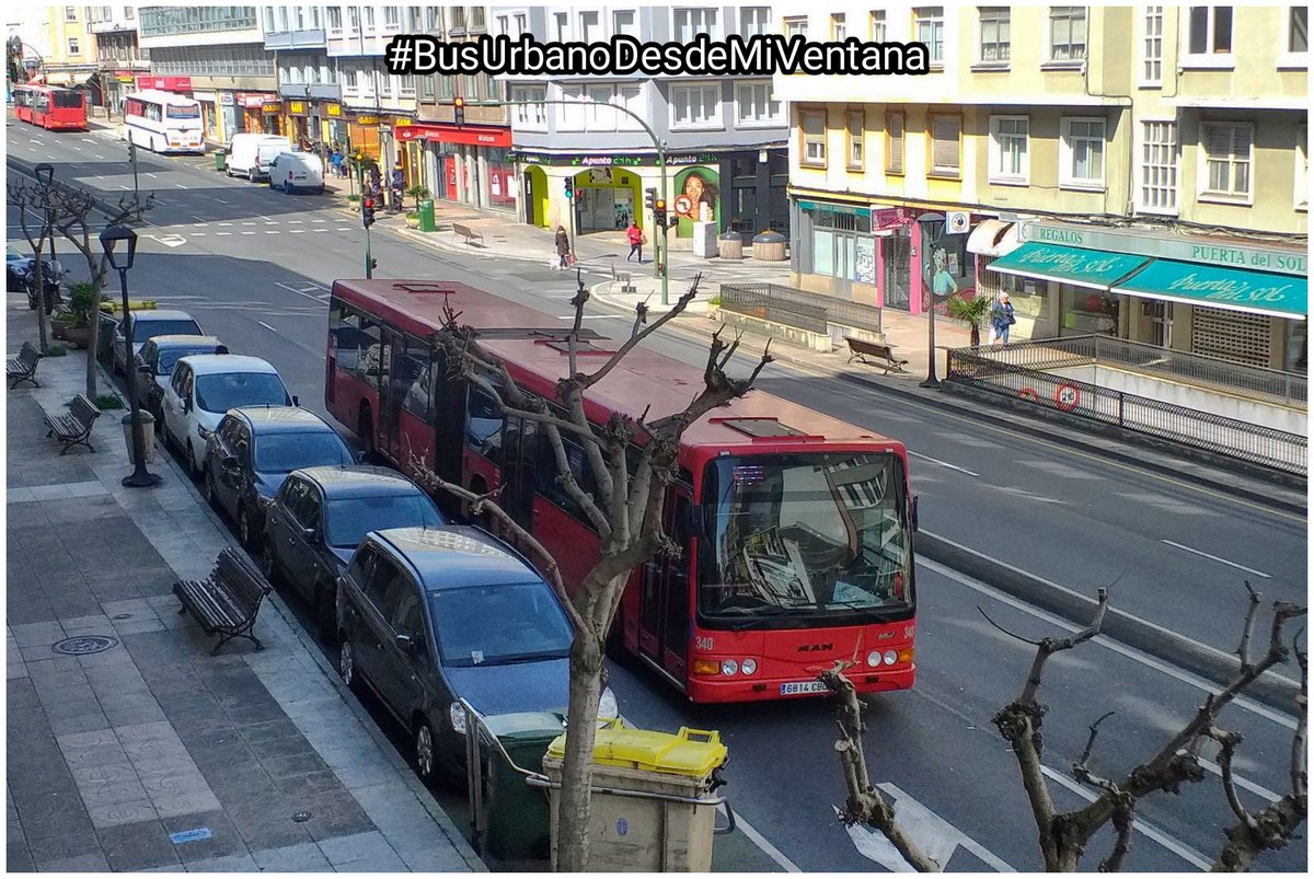 BlogBusurbano's tweet image. ¡E igual que vamos, venimos, subimos, bajamos!

Aquí, otra aportación para el 
#BusUrbanoDesdeMiVentana:
este #Bus340 articulado sirviendo en la #Lín22, Rda. de Outeiro abajo.

Recordad (again):
Líneas al #CHUAC: 12, 12-A, 17, 20 y 22 disponen de más servicio que las demás.