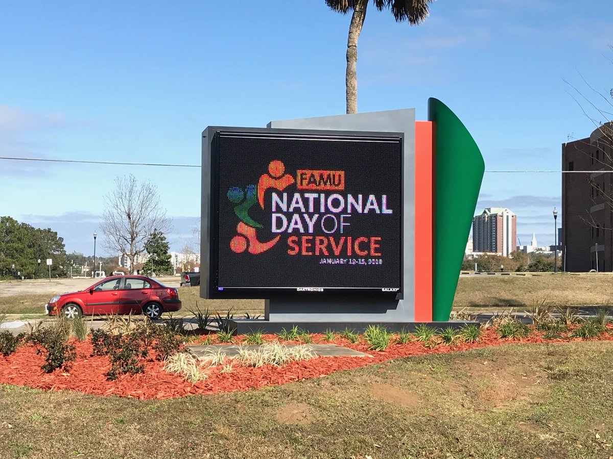 ApogeeSigns's tweet photo. ...here is an assembled sign with the "torch cone" embellishment. https://t.co/FOZA2E6oC8