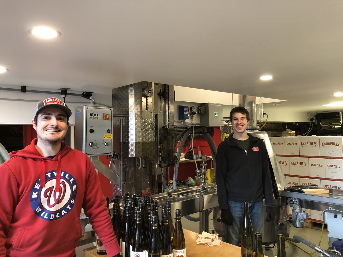 Thank you for continuing to order online! Our staff is working hard to keep our shelves stocked for you!

#drinkannapolis #cider #annapoliscidercompany #canadiancider