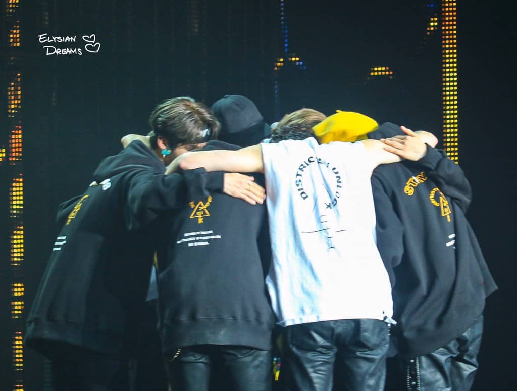 MyDemonSide89's tweet photo. My boys..my everything..I fight them,i fight for them..#StrayKids https://t.co/NB1fqTEfL4