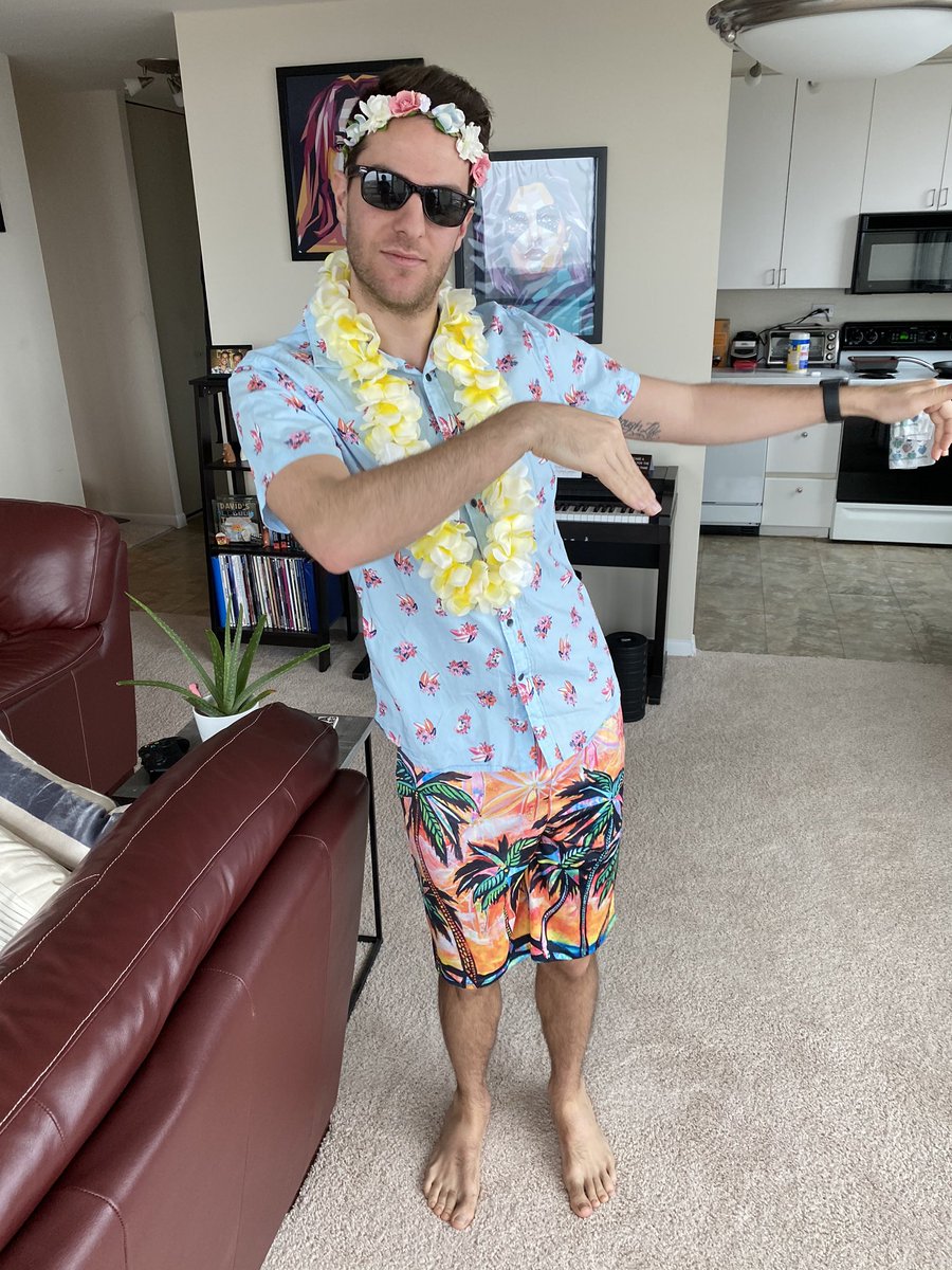 mattvitacco's tweet photo. We’re serving up some beach day fashion for Hoffman spirit week! #weared34 #hoffmanhornets #d34 https://t.co/pNBqZWweAx