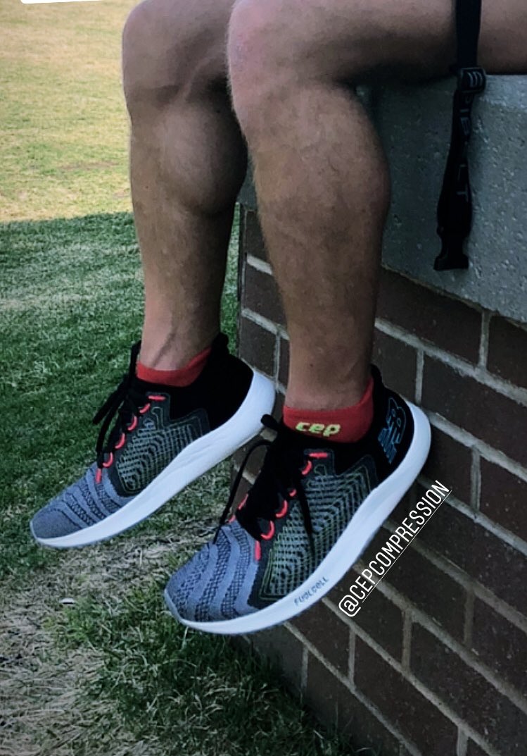 gocraigrun's tweet photo. Last months miles were hard and with races getting canceled, I’m sure it will get harder. 
We just gotta keep moving, and stay healthy. #staypositive 
Pray for a better month #happyapril .
.
#marchmiles #running #runner #run #momentumjewelry #sharethespark #teamcep #spibelt https://t.co/1QhkcpEiIh