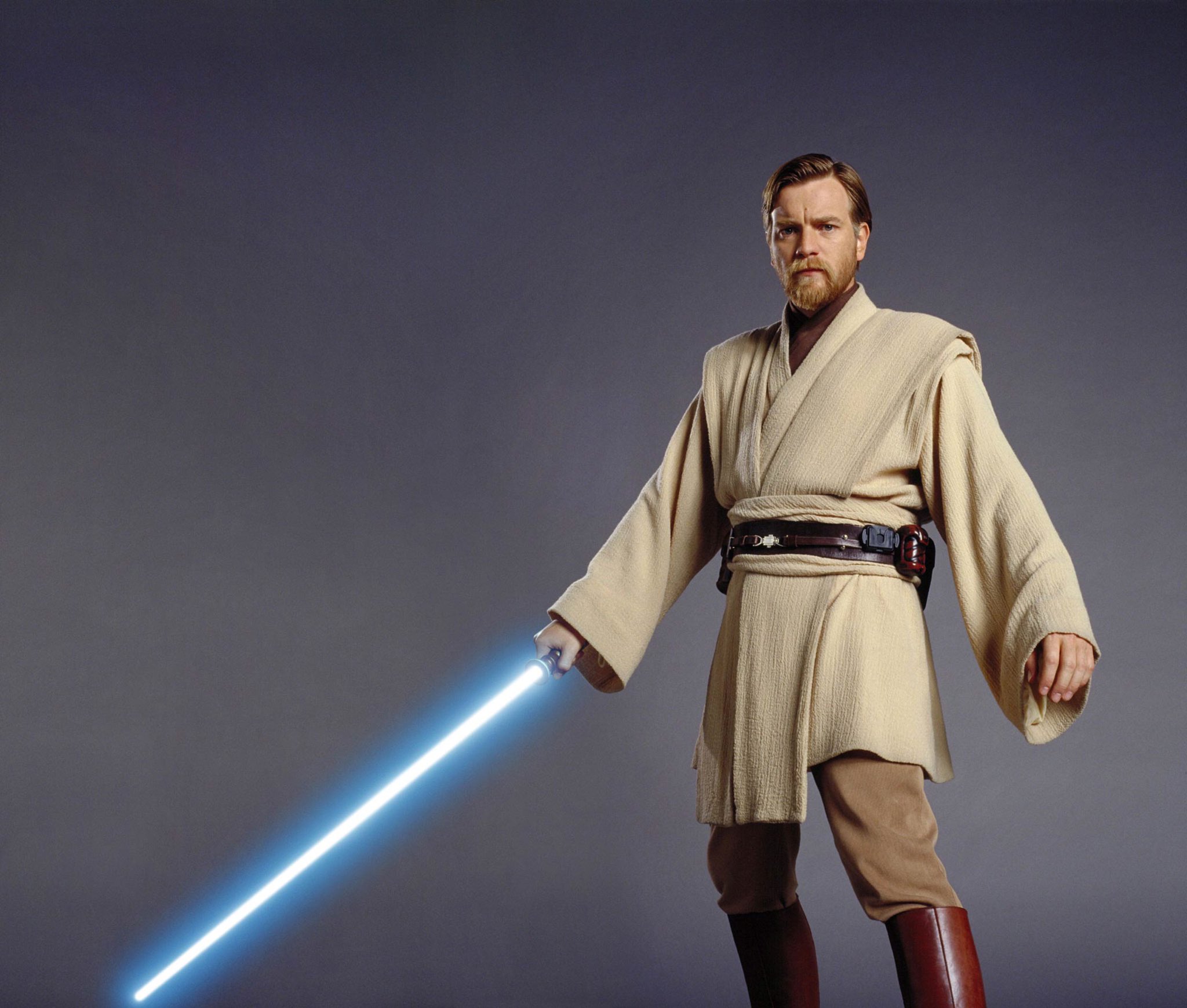 I can t believe I missed this but happy late birthday to THE MAN HIMSELF Mr. Ewan Mcgregor! 