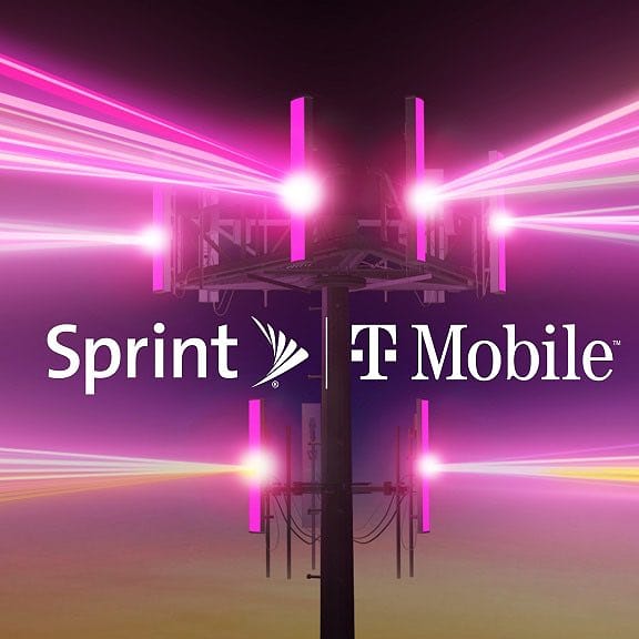 C_Sainzdelamaza's tweet photo. What an amazing journey!!! A lot of great experiences, happy moments and great friends, THANKS #SprintFam for everything.
Today I'm a proud partner of #TeamMagenta 🤩 
Once again, I'm part of the #MagentaWorld, and we will kill it!!! 💪💪💪 https://t.co/1xe3XD1F9i
