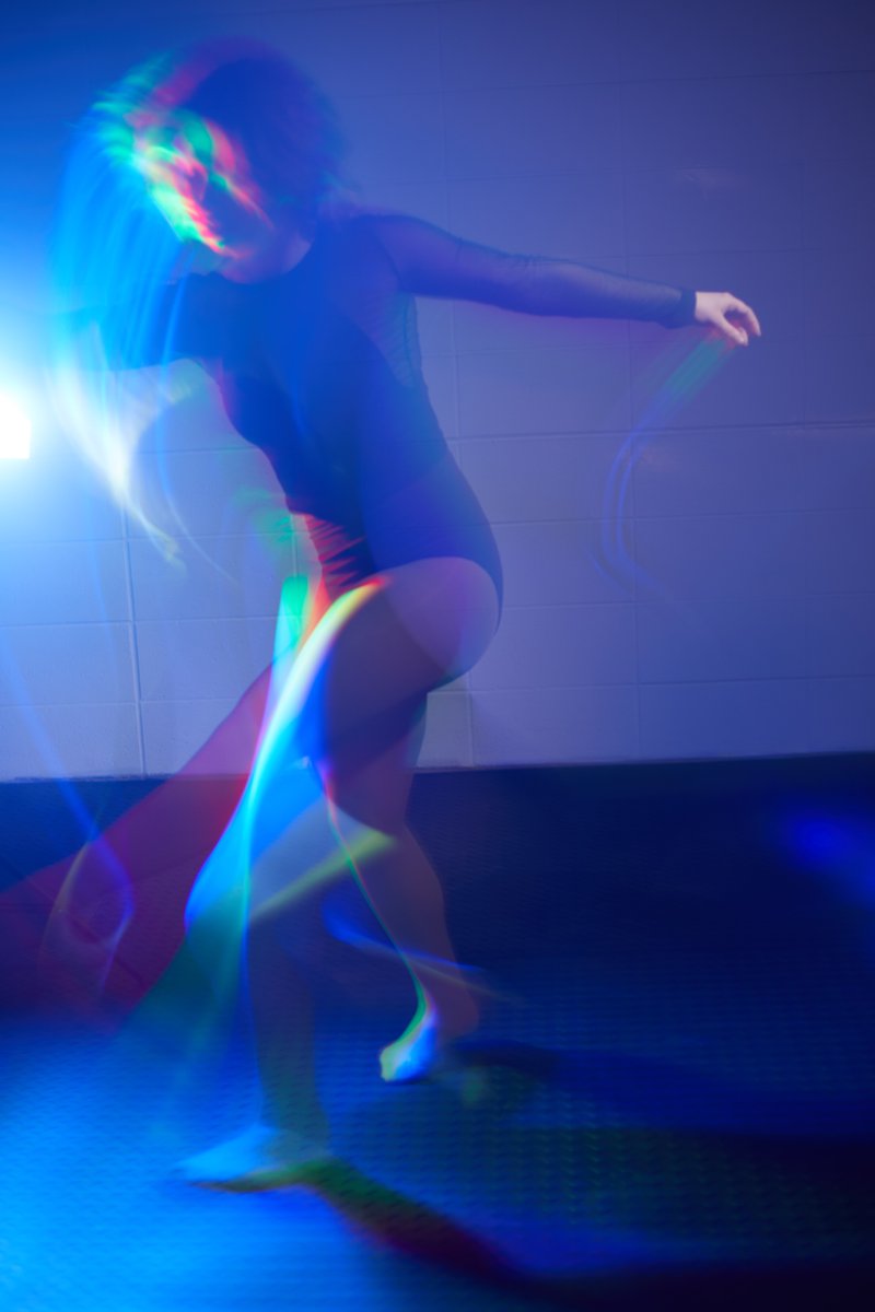 a long exposure experiment with a dancer (no photoshop, all in camera)