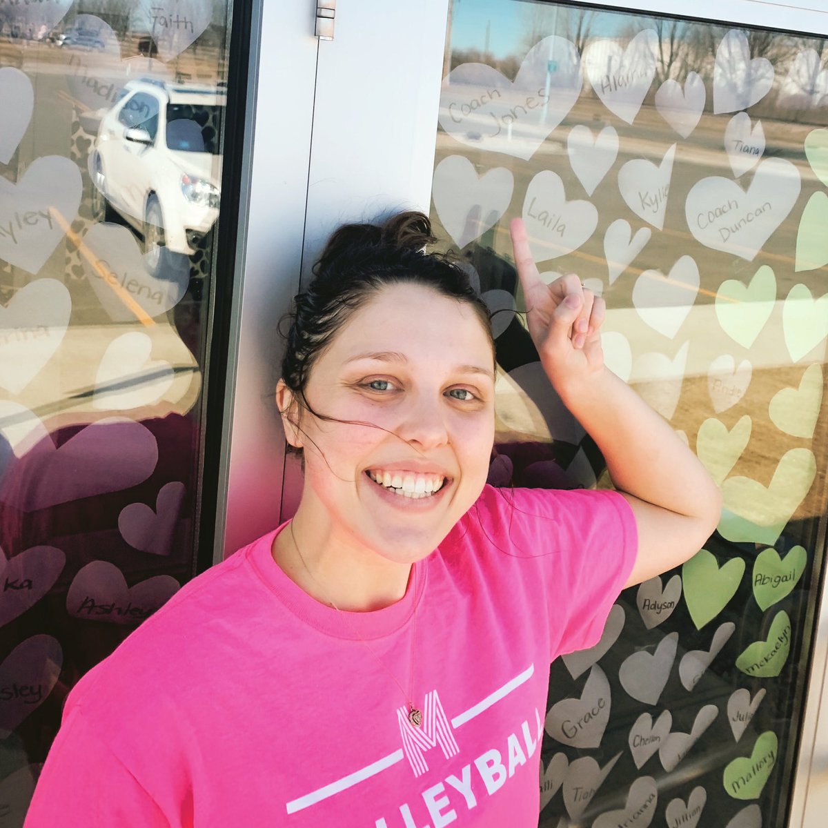 matchboxrec's tweet photo. ❗️CHALLENGE ALERT ❗️
Coach Jones (16-Black & 14-Cyclone) found her 💙 at the gym!!
Now it’s your turn! If you are in the area come find your heart, take a selfie, and tag us in your selfie to be entered into a drawing to win some gear!
Will you accept the #MatchboxChallenge? https://t.co/d7PAtazw7r