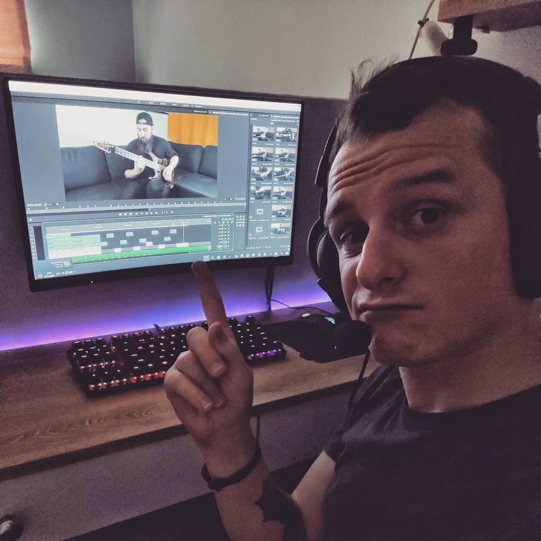 Ya boi is braggin' with them cool pics, but YER BWUOOOI is taking care of them in the first place. Fingers crossed for this video to be lit. 🤞🔥🔥🔥