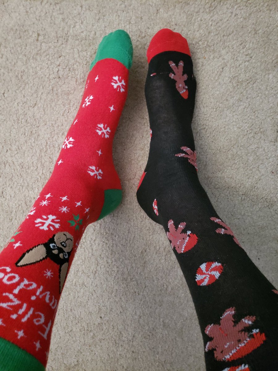bleavell94's tweet photo. CRAZY SOCK DAY! #nebbienation #rockwallisdconnects #rockwalllearns @nebbienation https://t.co/GxPjK2Vv8u