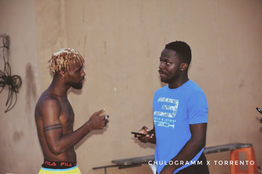 ChuchuCash's tweet photo. HAD THE TALK WITH MY MANAGEMENT @demiinent in collaboration with @JVONLY. THEY AGREED TO ME DROPPING 4 FREE BEATS TAGGED โ VOODOO SOUNDS โ. Tag your favorite artistes to stay tuned.๐! ๐ฅ ๐ฅ #STAYHOMECHALLENGE โค๏ธ #CHULOMUSIC #JVO #DemiinEnt #VOODOO
@Thejollofdiary @radrafrica https://t.co/BOnURijJul
