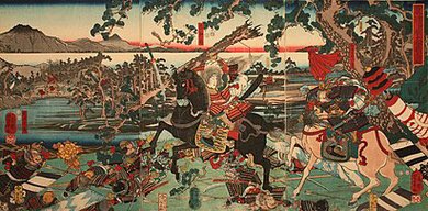 Elle participa à plusieurs batailles avec son mari dont la guerre civile de Genpei (1180-1185) qui opposa le clan Minamoto (où se trouvait Tomoe) et le clan Taira lors d’une querelle de successions pour le trône impérial.