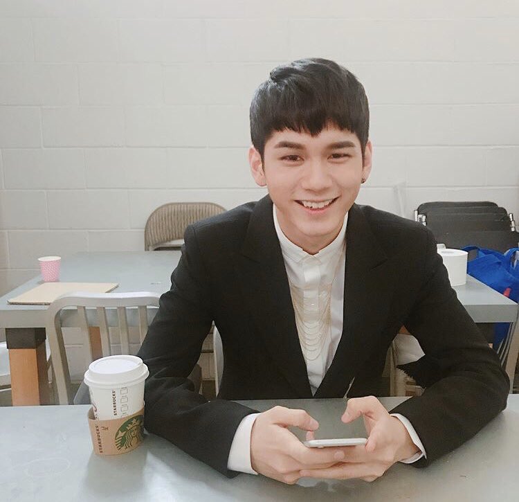 n년전 오늘의 개안즈 tweet media