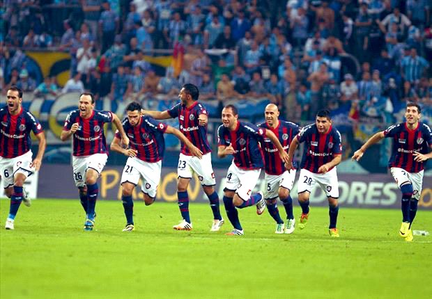 GonProsperi's tweet photo. Feliz cumpleaños San Lorenzo querido, le doy gracias a Dios por darme la posibilidad de conocerte!!! https://t.co/ecuENcyR8y