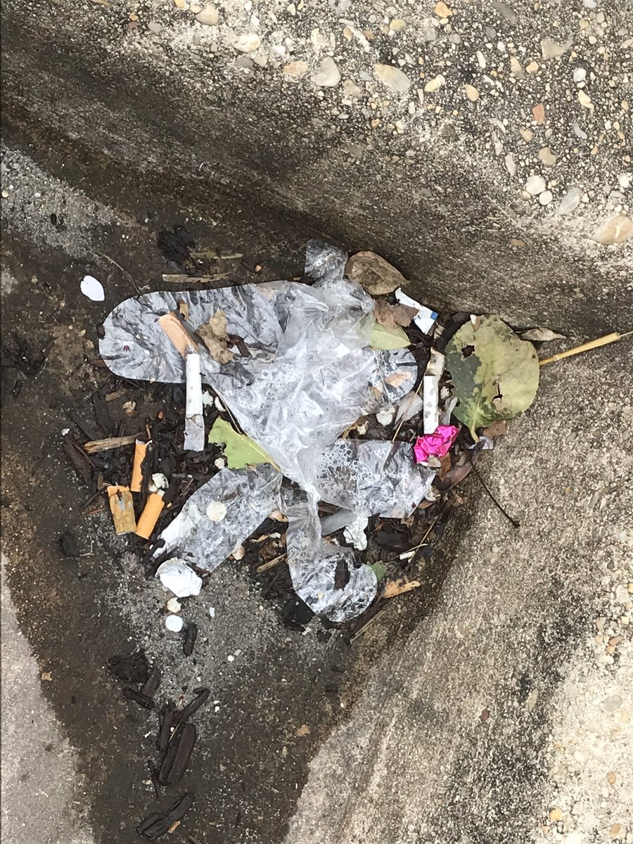 FitzFox5DC's tweet photo. Friends, seeing way too much of this. Please if you’re going to use rubber gloves when you go out DON’T throw them on the ground for somebody else to pick up. It’s inconsiderate and unsafe. Thanks. https://t.co/QFInXRHb0W